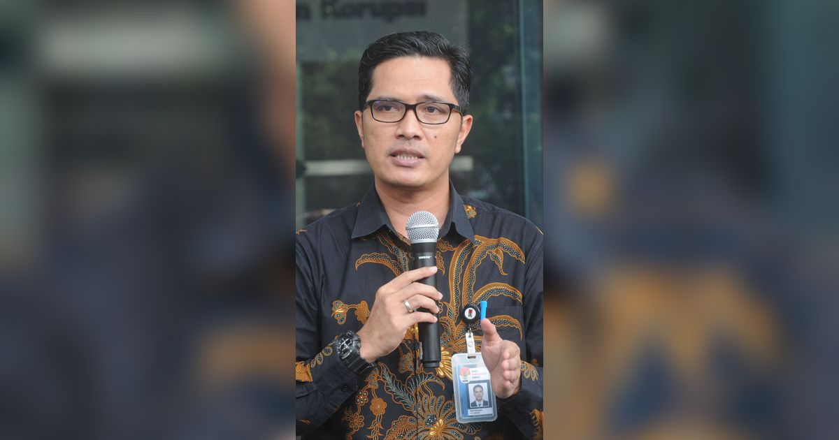 Diperiksa KPK, Febri Diansyah Diselisik Penyidik soal Dokumen Kasus Korupsi Kementan