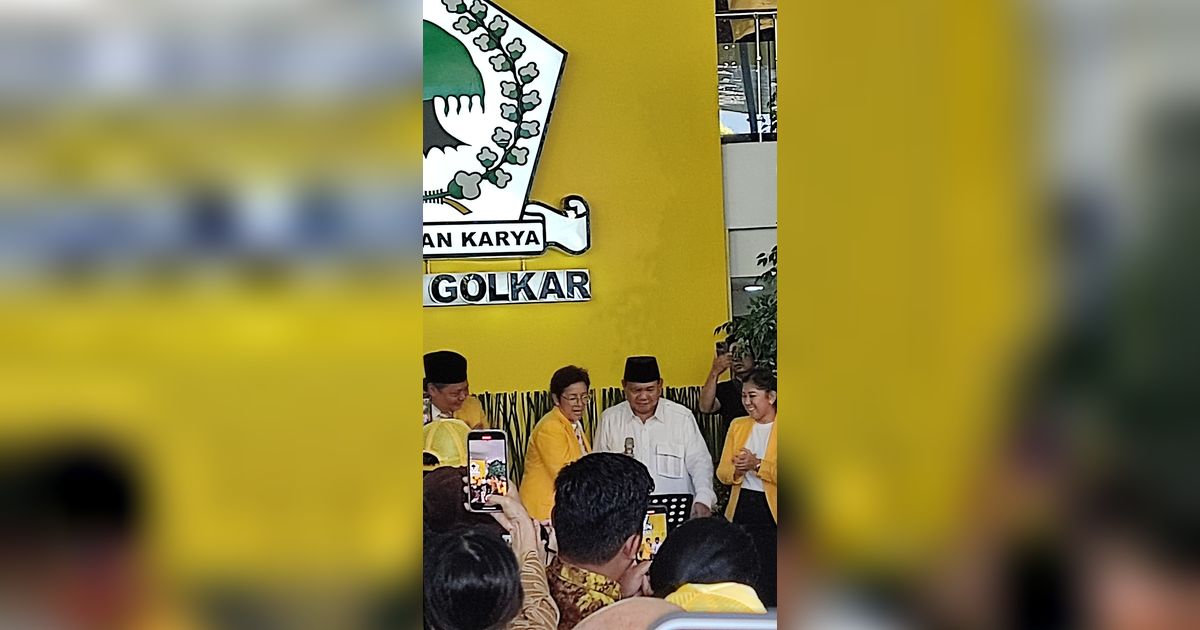 Ketum Golkar Dukung Cawapres Prabowo Berumur di Bawah 40 Tahun, Gibran?