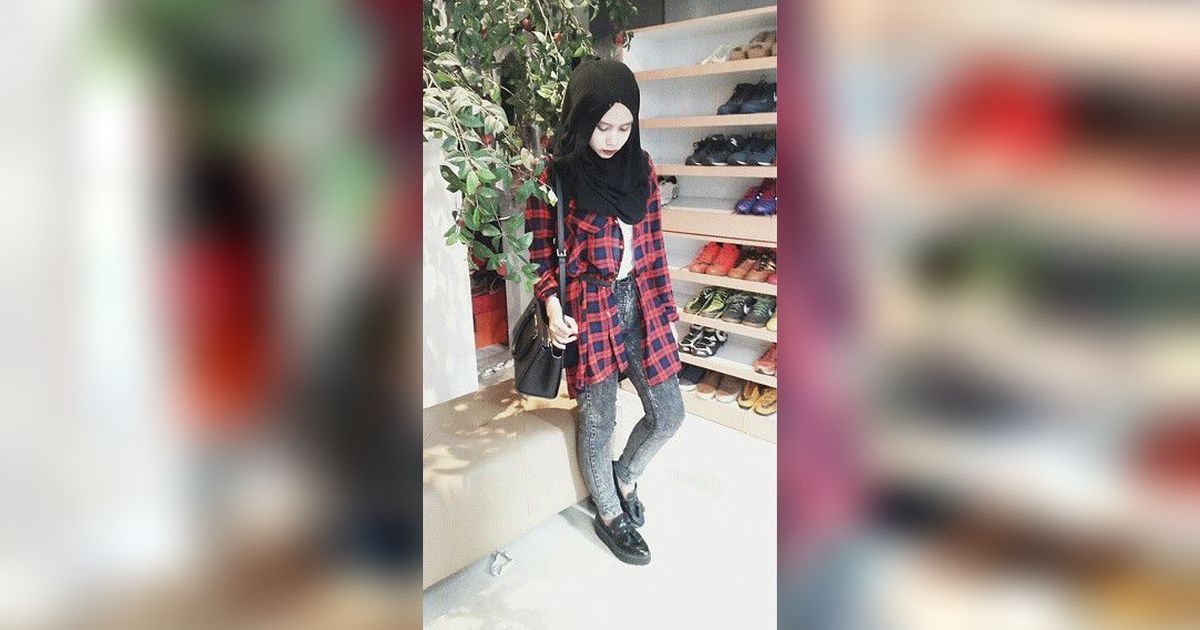 Wanita Berhijab Ini Istri Artis Terkenal yang Viral Disebut Ikut Aliran Sesat