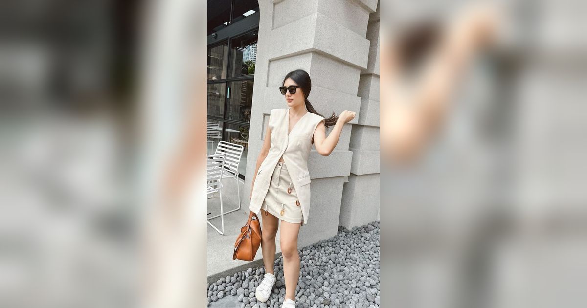 10 Potret Mix and Match Rok Mini Classy ala Anissa Aziza