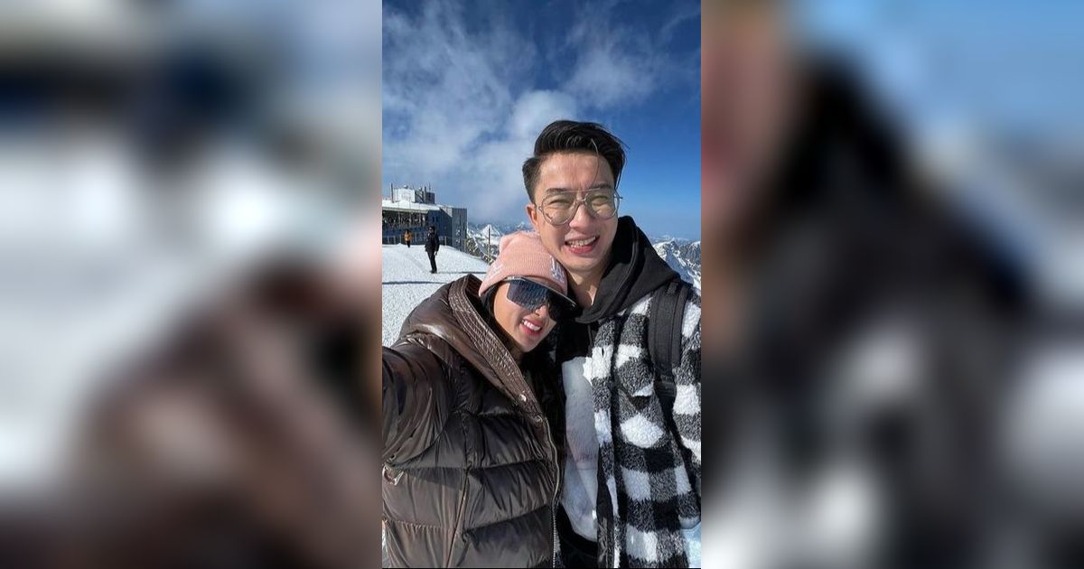 Foto Wika Salim Kenang Liburan ke Swiss Bareng Tunangan