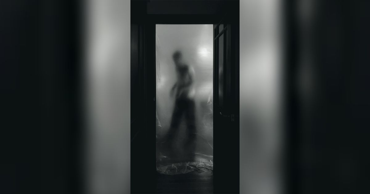 Kisah Wanita Pacaran dengan Hantu 20 Tahun, Langsung Minta Putus Saat Lihat Wajah Asli