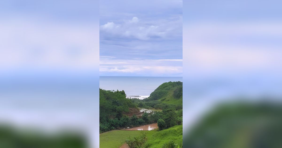 Pantai di Garut Ini Masih Jarang Diketahui, Ada Deretan Tebing yang Eksotis