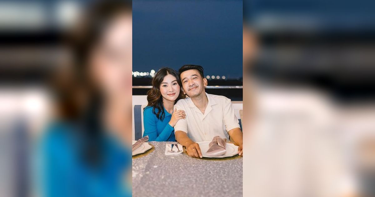 8 Potret Perayaan Ulang Tahun Pernikahan Ruben Onsu dan Sarwendah, Ada Hadiah yang Tak Biasa
