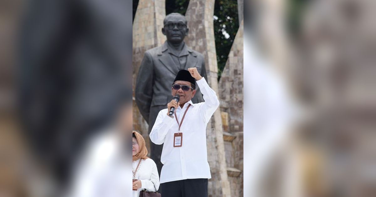 MK Tolak Gugatan Usia Capres Maksimal 70 Tahun, Mahfud MD: Pak Prabowo Silakan Mendaftar