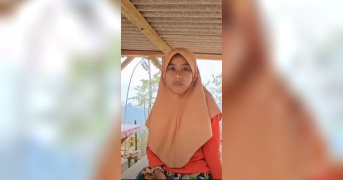 Aneh Tapi Nyata, Wanita Muda Ini Jualan Bakso di Tengah Hutan Sampai Jam 12 Malam Laris Manis