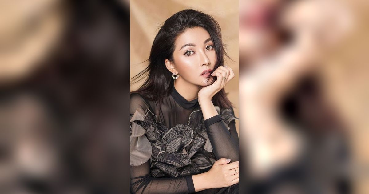 Potret Cantik Sarwendah yang Hobi Pakai Daster, Makin Langsing Meski Punya Anak Dua