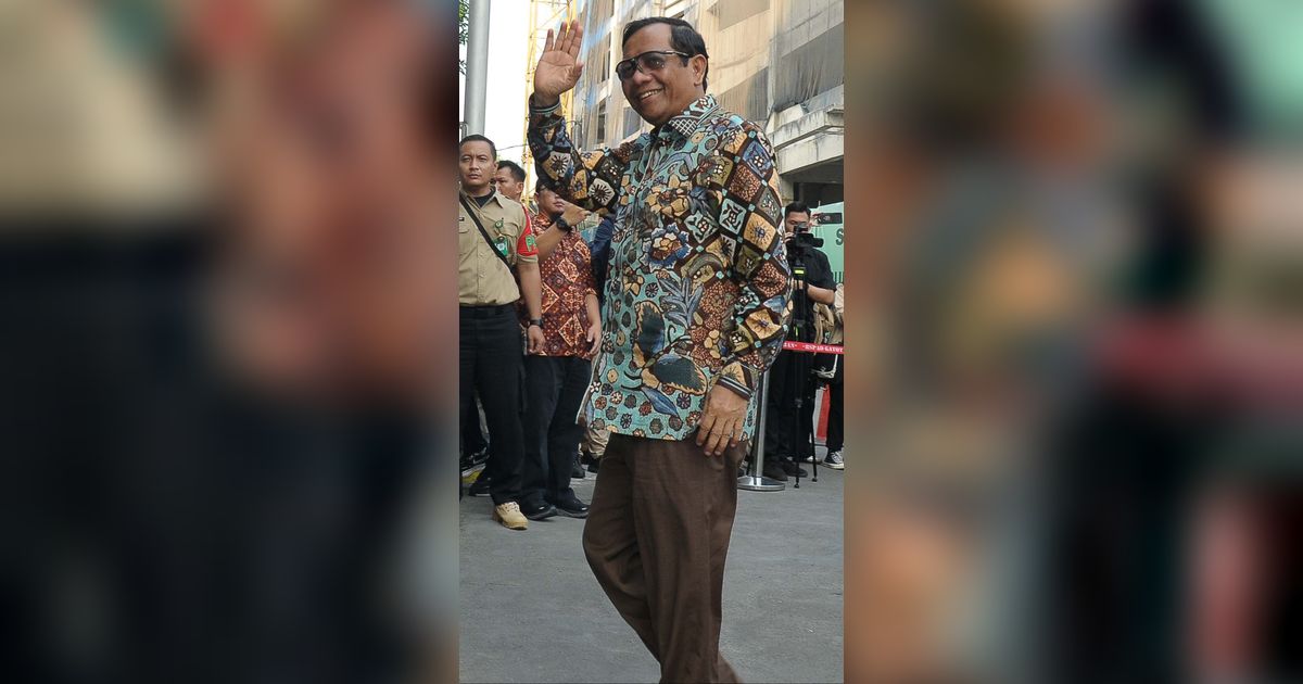 VIDEO: Mahfud Sindir Kinerja MK, Sebut Majelis Kehormatan MK Bisa Dibeli