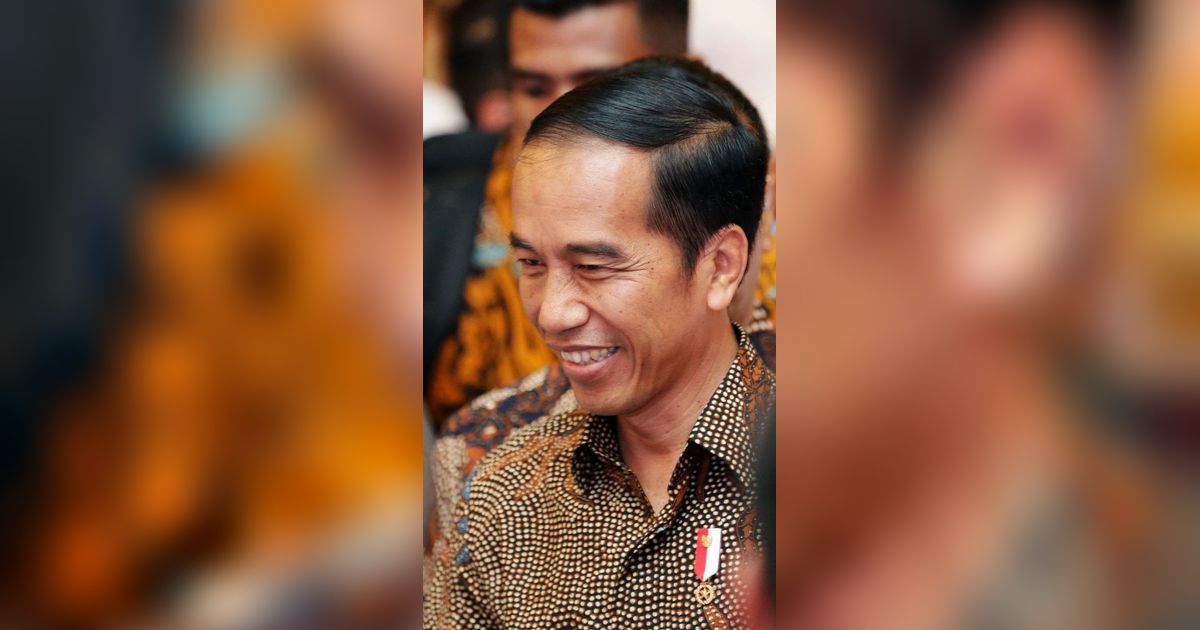 Jelang Prabowo-Gibran Daftar Capres-Cawapres ke KPU, Jokowi Kumpulkan Relawan di Istana