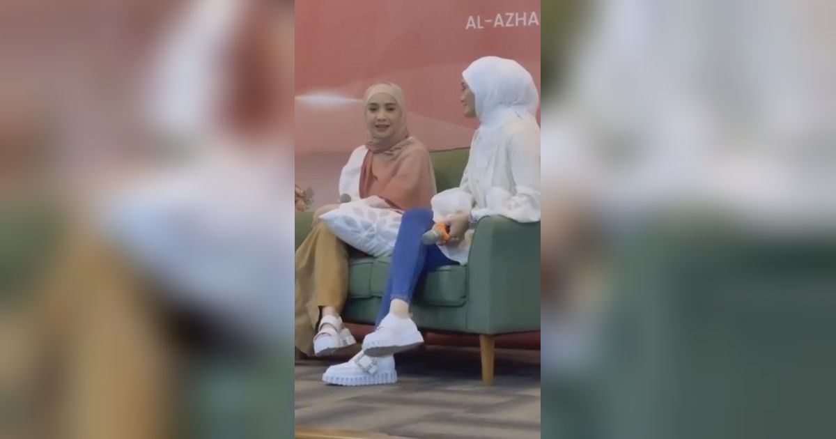 Potret Cantik dan Bikin Pangling Nagita Slavina Berhijab Jadi Pembicara di Sekolah