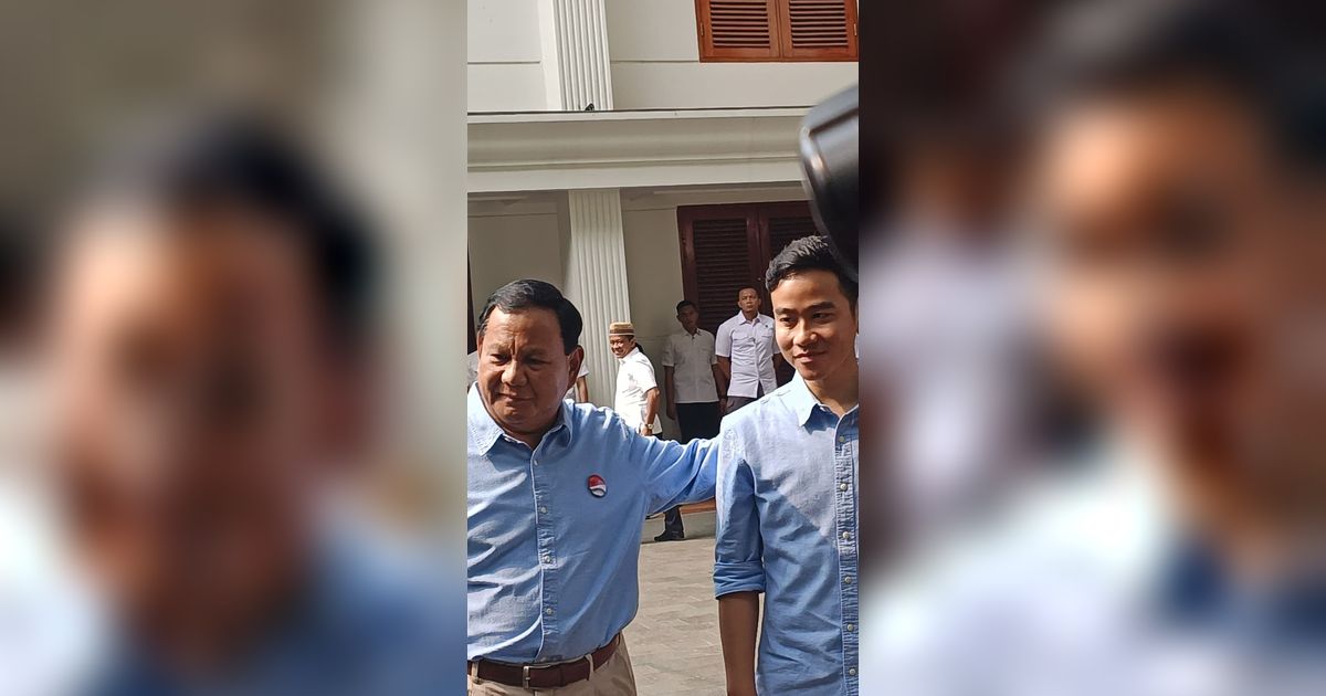 VIDEO: Jelang ke KPU Gibran & Prabowo Bertemu, Saling Cipika Cipiki Bernuansa 'Biru Sejuk'