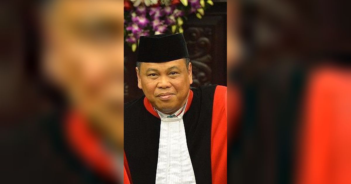 Berpakaian Serba Hitam, Arief Hidayat: Saya Berkabung di MK Baru Terjadi Prahara