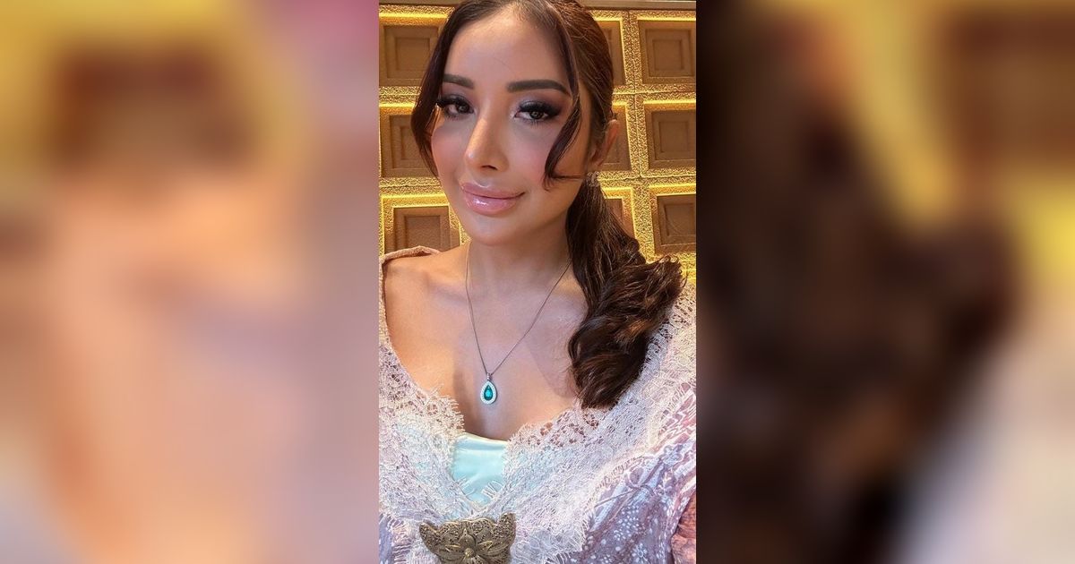 Cantik Banget Usai Oplas, Ini Potret Lawas Millen Cyrus yang Ternyata Ganteng dan Senyumnya Manis