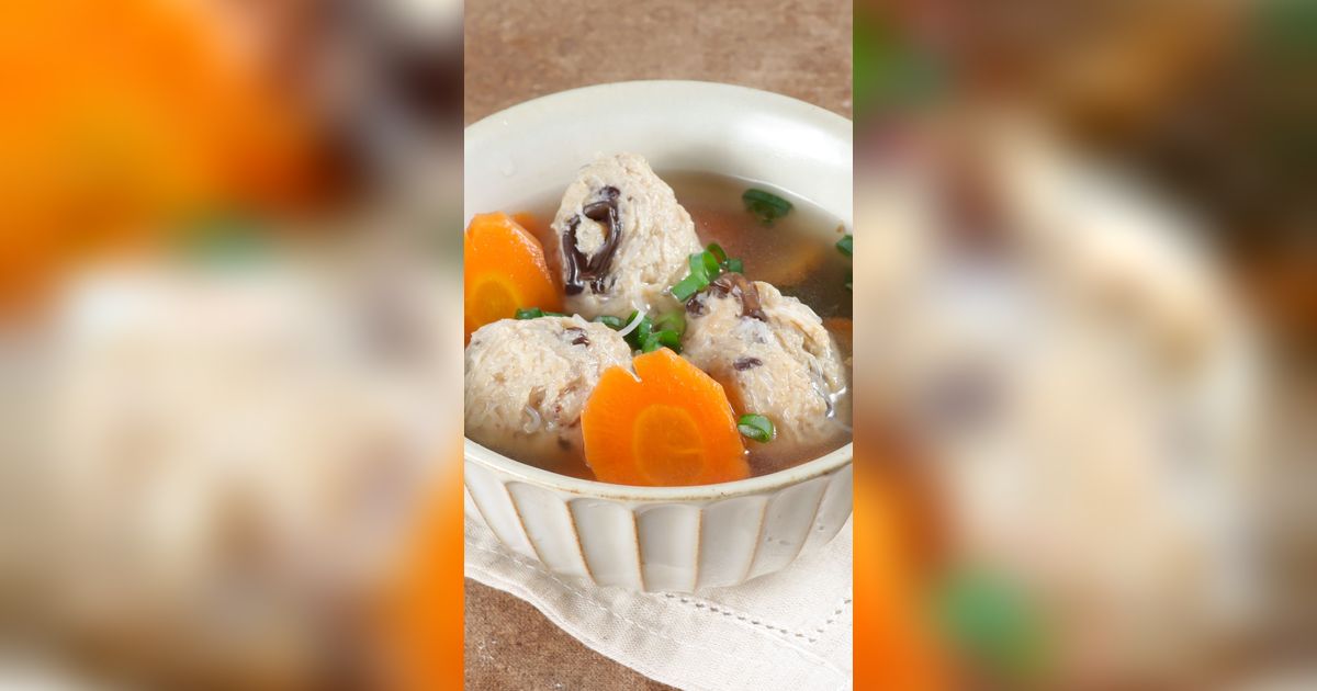 Bikin Bakso Ayam Kenyal Tanpa Tepung, Modal Hanya Rp30 Ribu