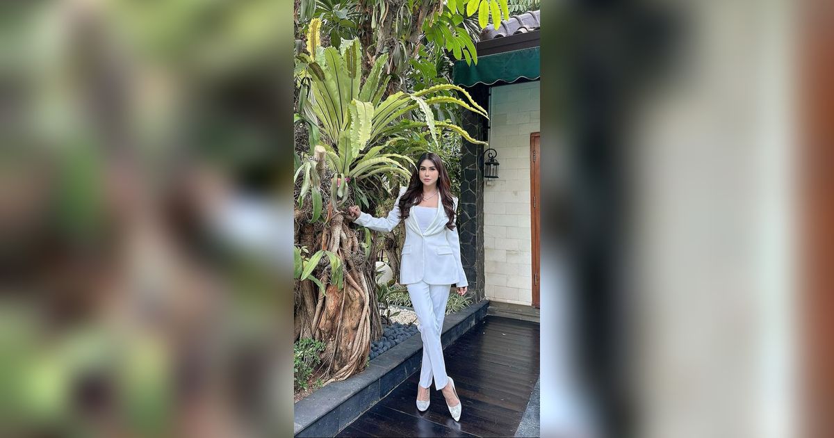 8 Potret Terbaru Pedangdut Bebizie yang Makin Bak Sosialita, Jarang Terdengar Kini Caleg DPRD