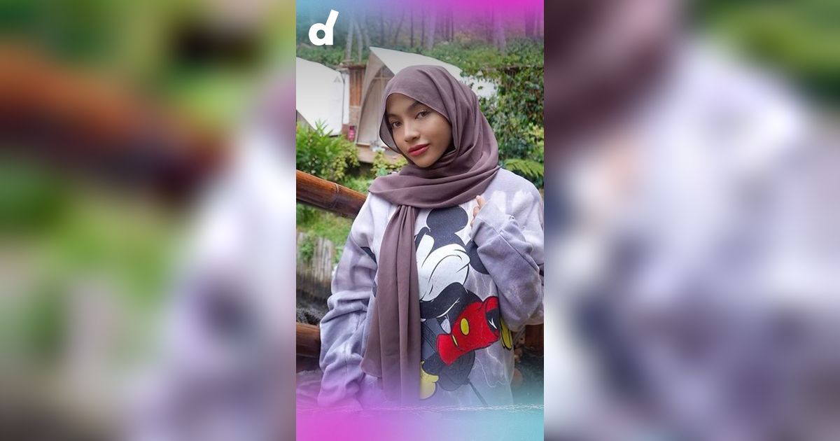 Potret Terbaru Oklin Fia yang Makin Jarang Pakai Busana Pamer Lekuk Tubuh