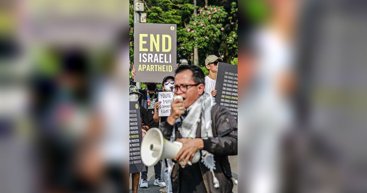 FOTO: Geruduk Kedubes AS, Amnesty International Indonesia dan Aktivis HAM Kecam Serangan Israel ke Palestina