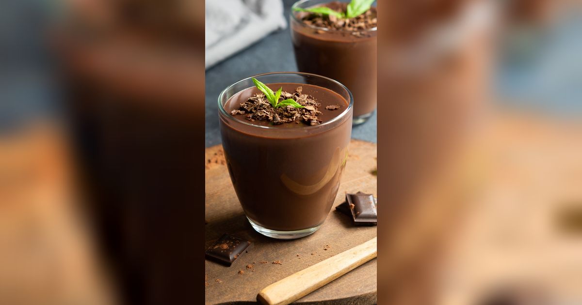Bikin Puding Susu Cokelat Cuma dengan 2 Bahan