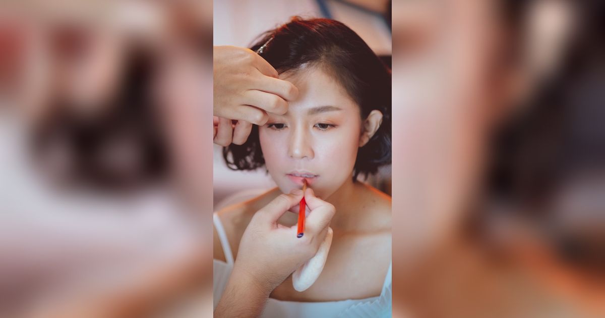Menguak Trik Makep Artist Rias Pagar Ayu dalam Waktu Singkat