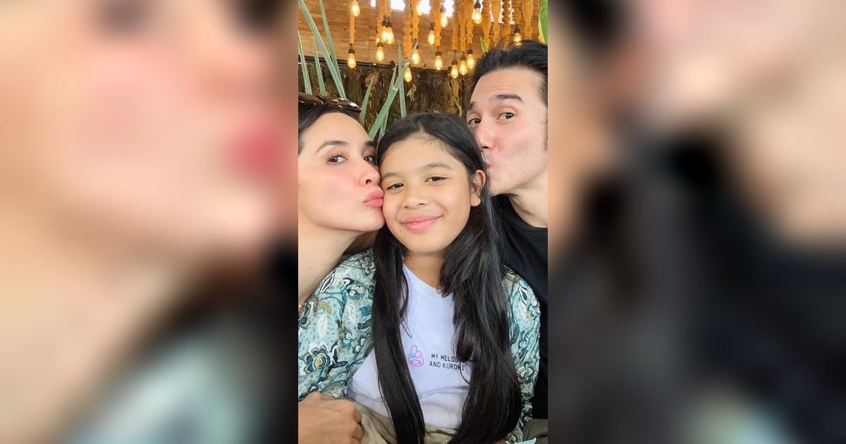 Beranjak Remaja dan Cantik, Intip Potret Jizzy Anak Vino G Bastian & Marsha Timothy saat Liburan di Jogja