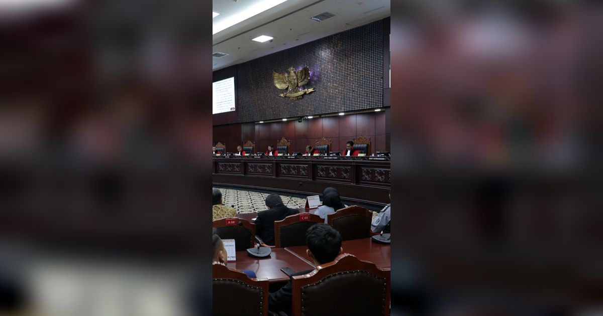 Pemohon Cabut Gugatan Batas Usia Capres-Cawapres di MK, Peluang Gibran Kandas?