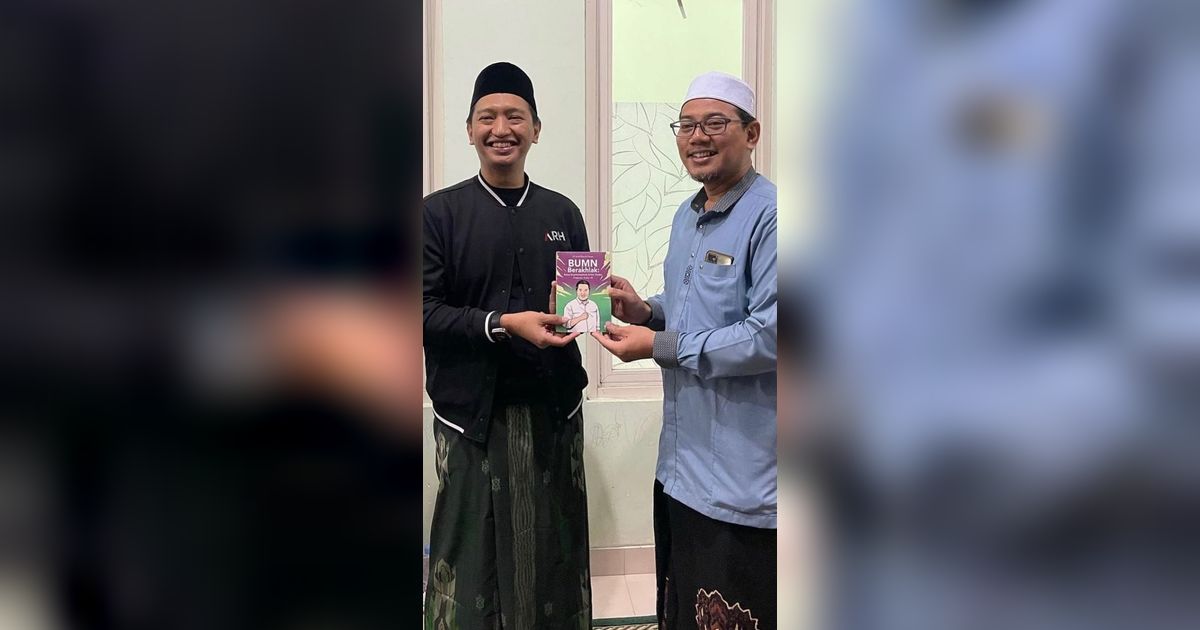 Komisaris BSI Arief Rosyid Roadshow ke Pesantren Jawa Timur, Gali Potensi Pemuda Islam dan Ekonomi Syariah