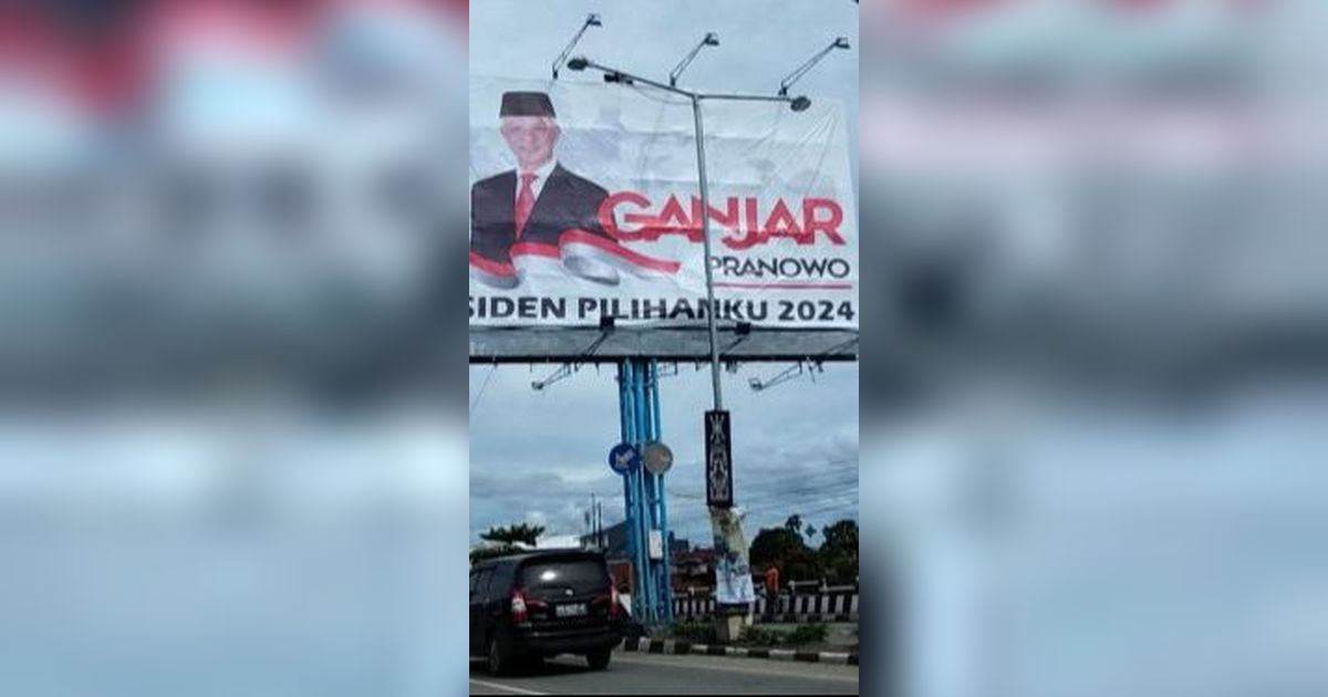 Baliho Raksasa ‘Ganjar Pranowo Presiden Pilihanku 2024’ Tuai Polemik di Jayapura