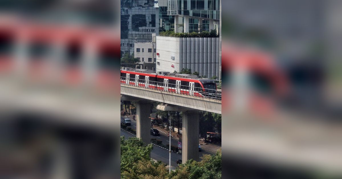 LRT Arah Cibubur Rusak, Penumpang Terpaksa Turun di Cawang