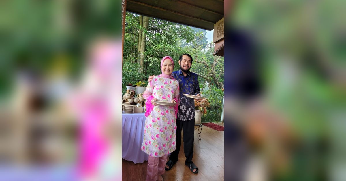 Momen Anwar Usman Makan Durian Ditanya Identitas: Saya Ketua MK, ini Istri Saya Adiknya Presiden Jokowi