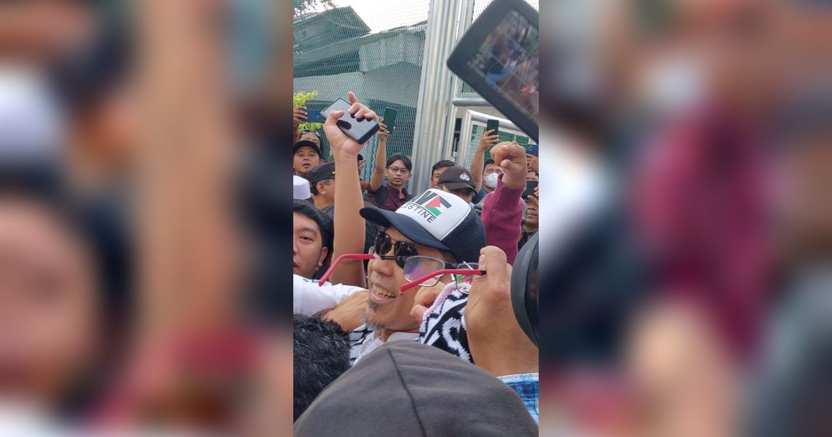 Mantan Jubir FPI Munarman Resmi Bebas: 