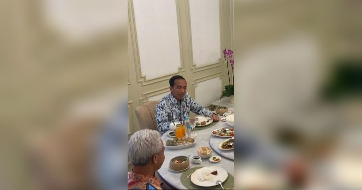 VIDEO: Momen Hangat Penuh Tawa Jokowi 'Pak Lurah' Makan Bareng Tiga Capres