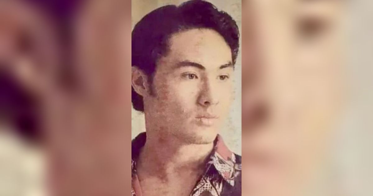 Ganteng! Intip Deretan Foto Lawas Surya Saputra, Penampilannya Bikin Heboh Netizen