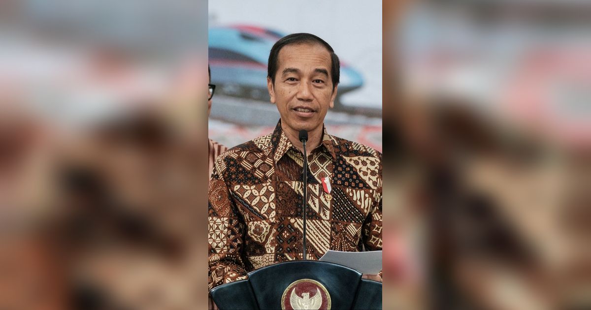 PDIP Blak-blakan Sebut Gibran dan Bobby Jadi Kepala Daerah karena Keinginan Jokowi