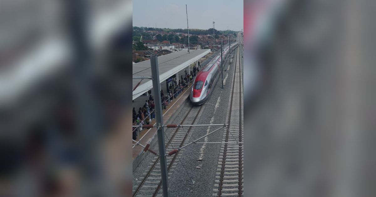 Ini Hasil Evaluasi Pengoperasian Kereta Cepat 'Woosh' Sebulan Terakhir