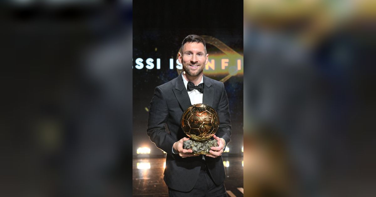 Segini Harga Trofi Ballon d'Or Lionel Messi yang Ke-8