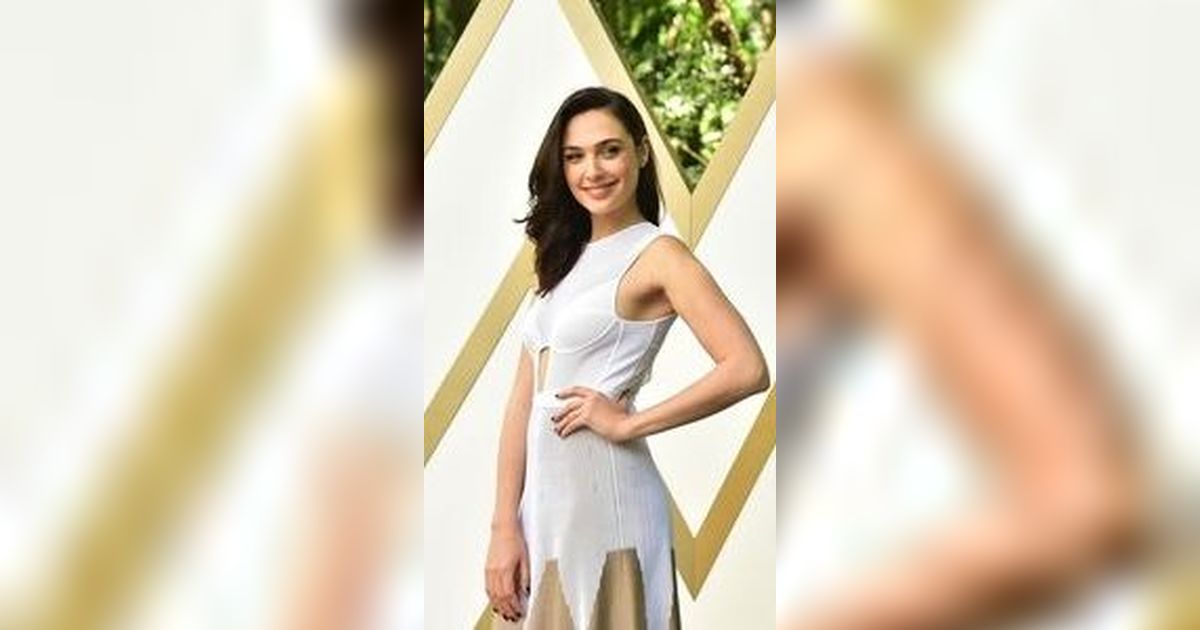 Gara-Gara Postingan Gal Gadot, Pendiri Esqa Kosmetik Dihujat Netizen