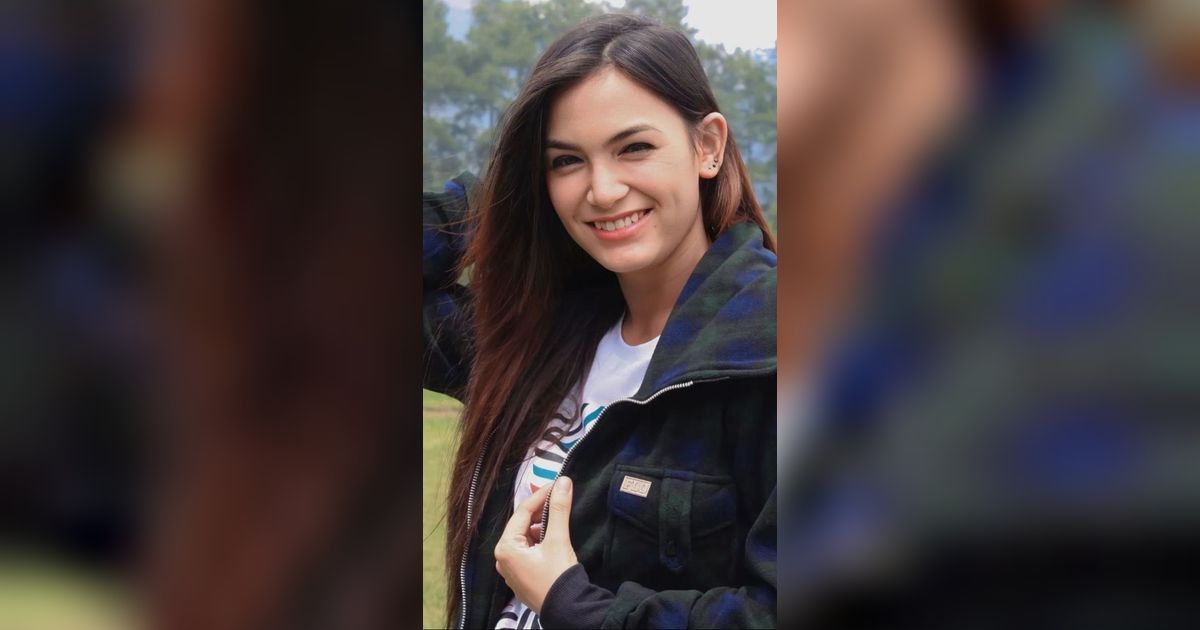 Adu Gaya Inara Rusli Vs Kia Poetri yang Heboh Dikabarkan Dekat dengan Virgoun, Beda Banget!