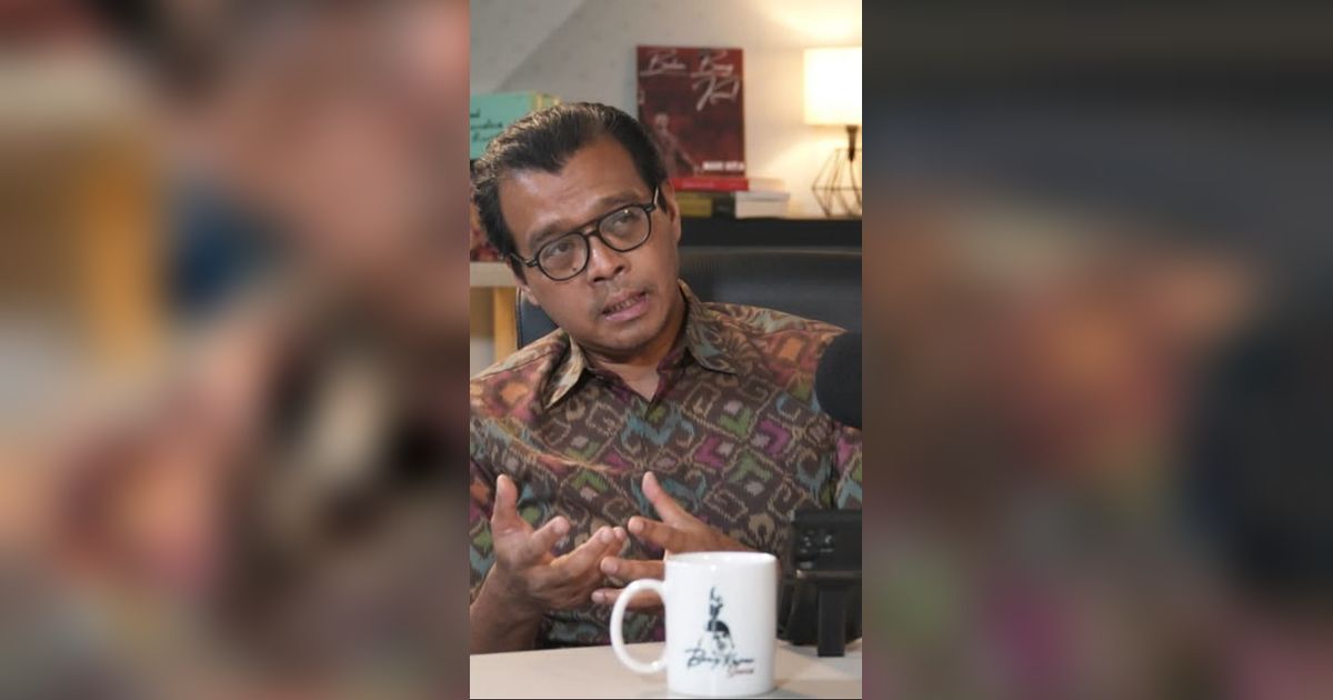 Andi Widjajanto Buka Suara soal Isu Gabung TPN Ganjar: Tergantung Presiden