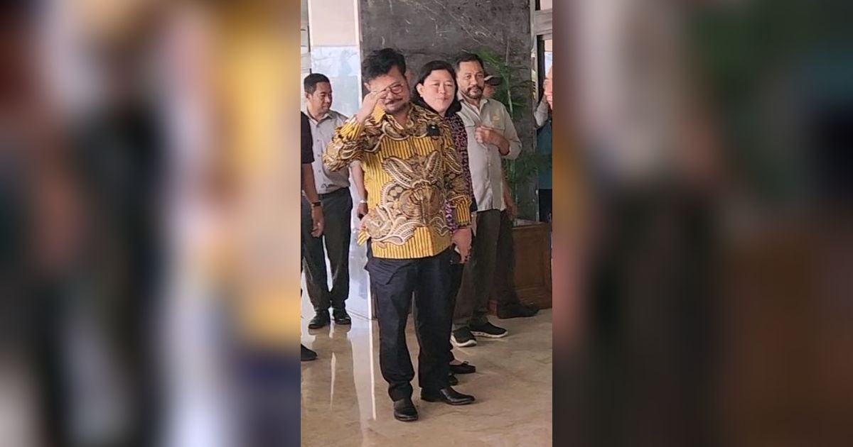 Hormat Syahrul Yasin Limpo di Kantor Kementan