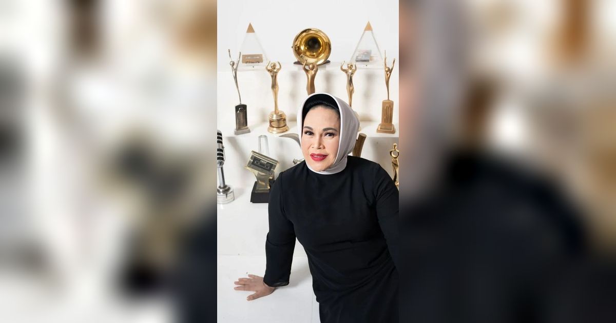Room Tour Rumah Mewah Hetty Koes Endang, Salfok Sama Lapangan Golf