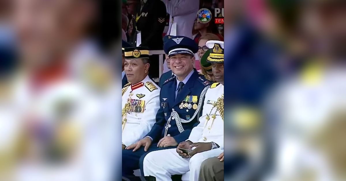 VIDEO: Tentara Asing Sampai Nyerah Dengar Dangdut Koplo 'Cikini Gondangdia' di HUT TNI