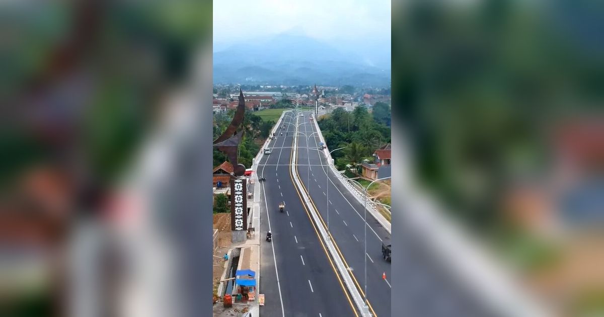 Jembatan Ciloseh Jadi Ikon Healing di Tengah Kota Tasikmalaya, Tawarkan View Cantik Bukit Syawal