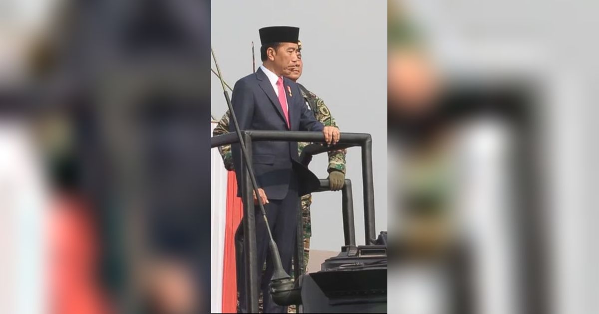 VIDEO: Jokowi Bangga TNI Paling Dipercaya Rakyat