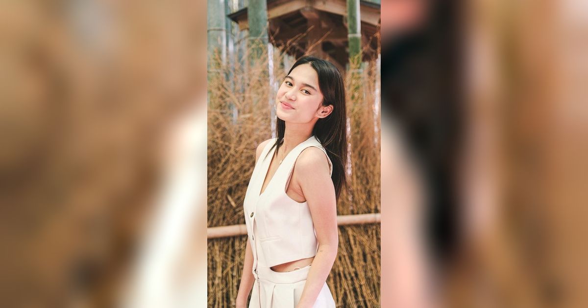 Pamer Foto Aesthetic Pakai Rok Belah Tengah, Azizah Salsha Istri Pratama Arhan Panen Hujatan