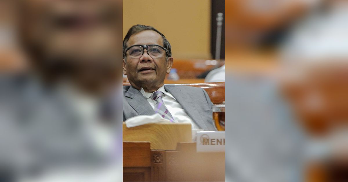 VIDEO: Mahfud Md Sindir Anggota DPR Banyak Tak Sarjana 