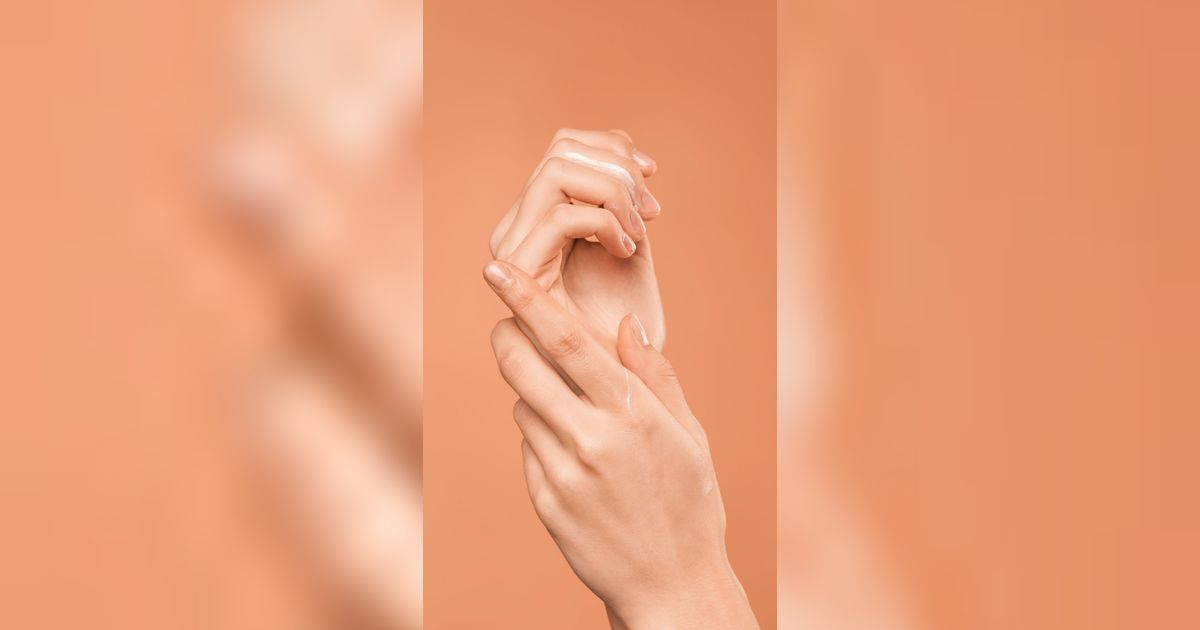 7 Langkah Atasi Tangan Kering dan Pecah-Pecah