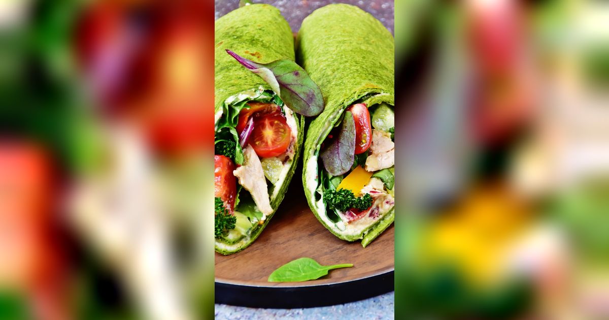 Tanpa Tepung, Bikin Green Salad Wrap Sendiri Yuk!