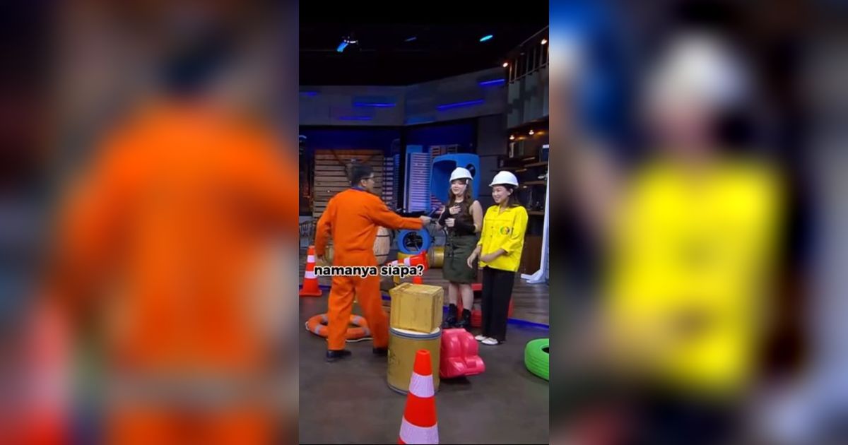 Ekspresi Desta Ketemu Penonton Namanya Mirip Mantan Istri: Waduh Sama Lagi