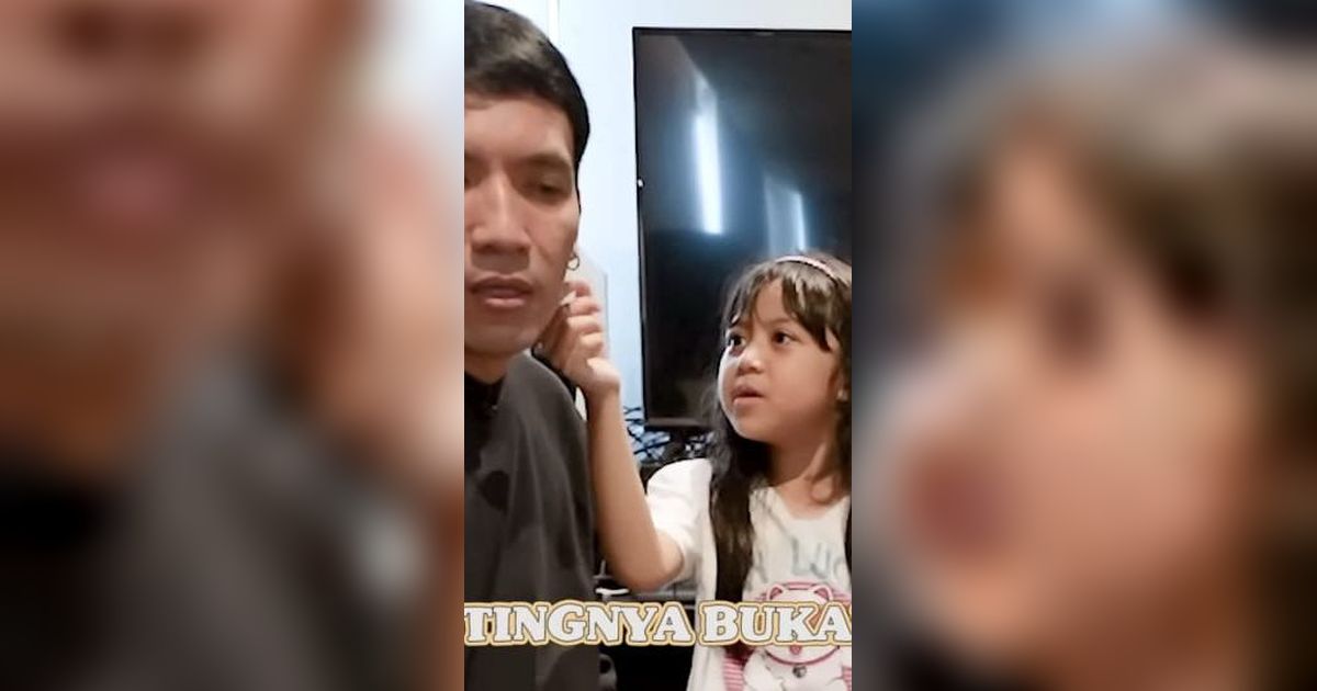 Momen Miskha Anak Desta Copot Anting Sang Ayah 'Jelek, Enggak Kaya Orang Islam'