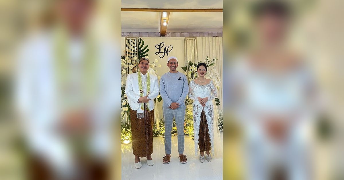 Potret Pernikahan Komika Nopek Novian dan Yulia Lorena